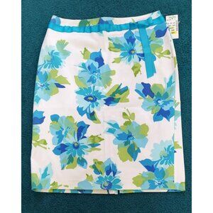 Trixie LuLu BRAND NEW WITH TAGS Floral Skirt Size Women's Size 6